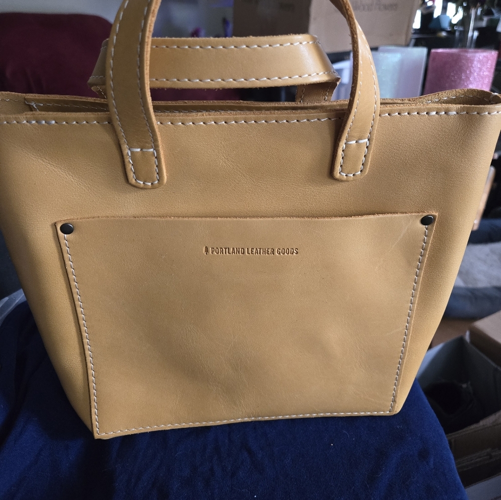 Portland Leather Mini Crossbody in Sunflower